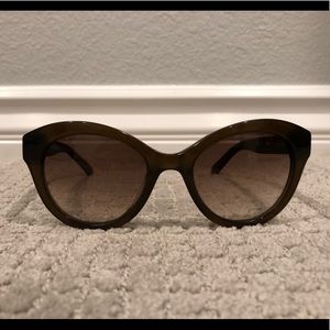 Kate Spade ♠️: Cat eye sunglasses